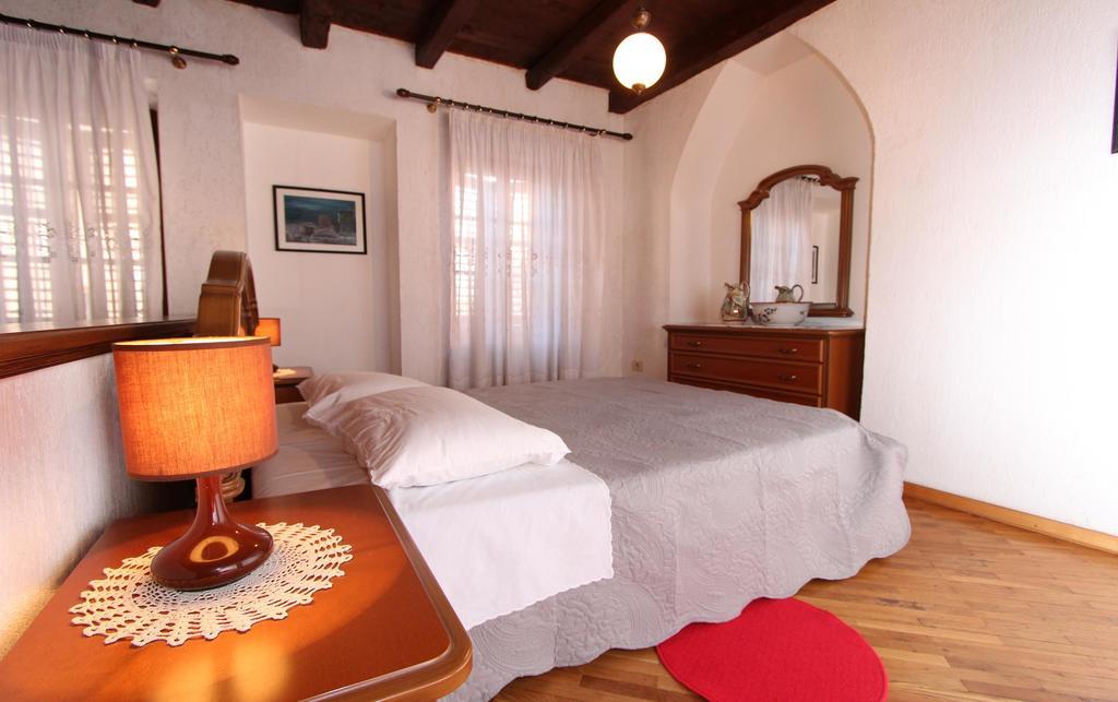 Apartments Ive Rovinj Bagian luar foto
