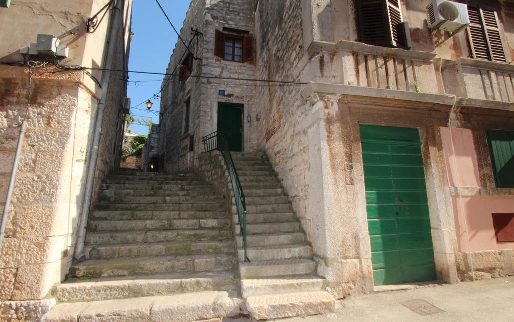 Apartments Ive Rovinj Bagian luar foto