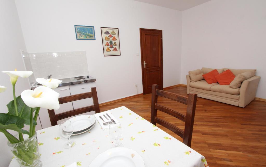 Apartments Ive Rovinj Bagian luar foto